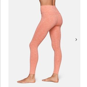 Outdoor Voices leggings